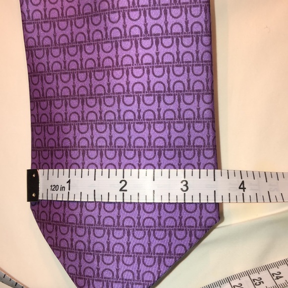 Hermes tie - Picture 3 of 4